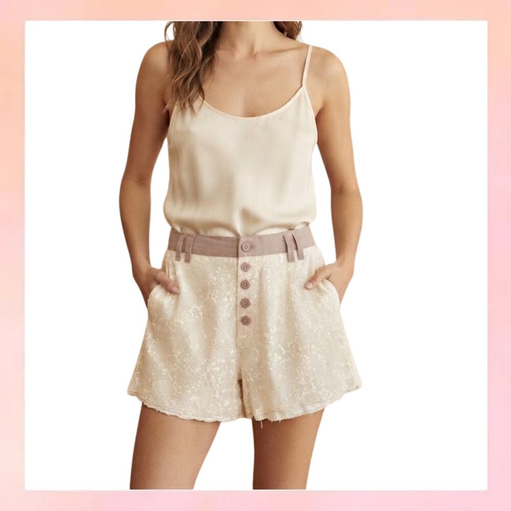 Free People Cream & Tan Floral Lace Button-Front High Rise Shorts Boho Size 8